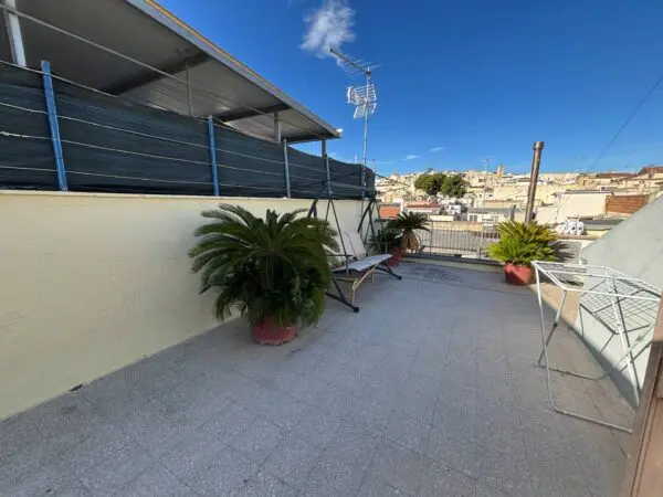 Appartamento via Francesco Crispi, Canosa Di Puglia