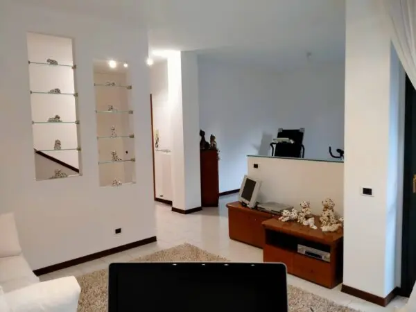 Villa via Mayer 2, Tradate