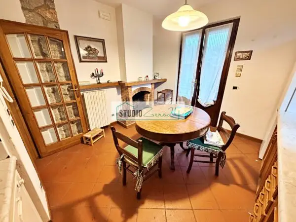 Villa via Bonazzera, Pietrasanta