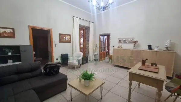 Appartamento via, Marcianise
