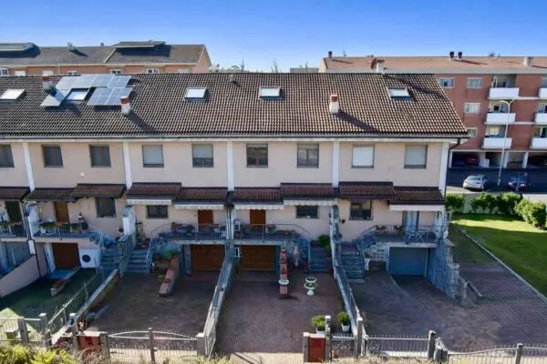 Villetta A Schiera via, Alessandria