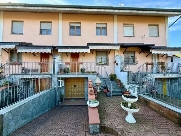 Villetta A Schiera via, Alessandria