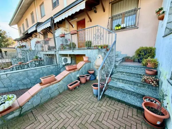 Villetta A Schiera via, Alessandria