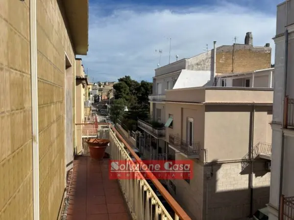 Appartamento via Cadorna 66, Canosa Di Puglia