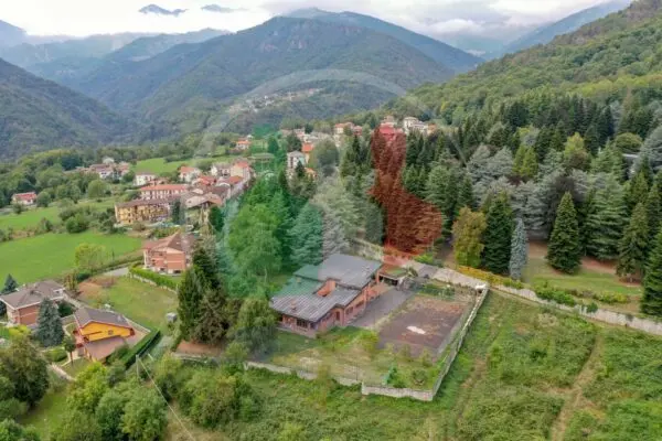 Villa via Freinetto 50, Villar Focchiardo