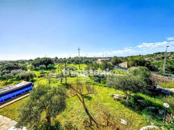 Villa via Sp 64, Noto
