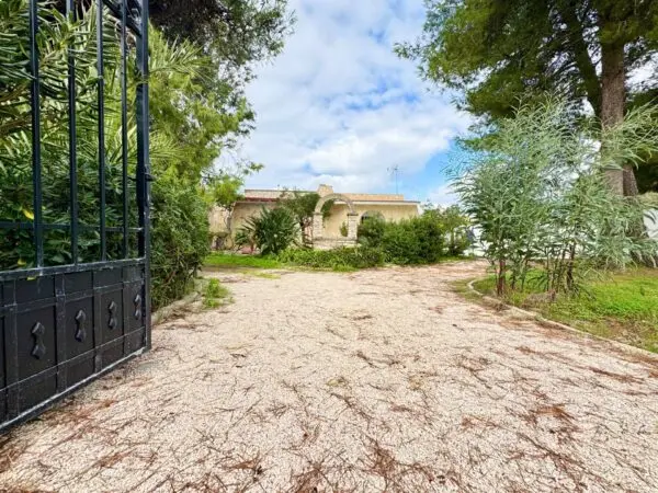 Villetta A Schiera via Porto Gruaro 7, Lecce