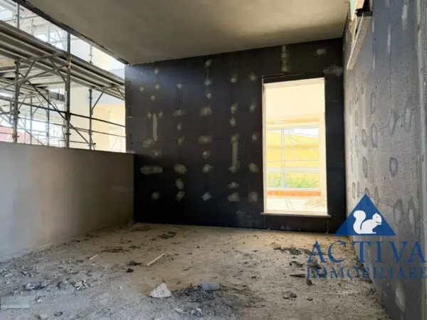 Appartamento via San Luigi 100, Saltrio