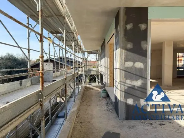 Appartamento via San Luigi 100, Saltrio