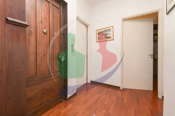 Appartamento via Oristano 7, Torino