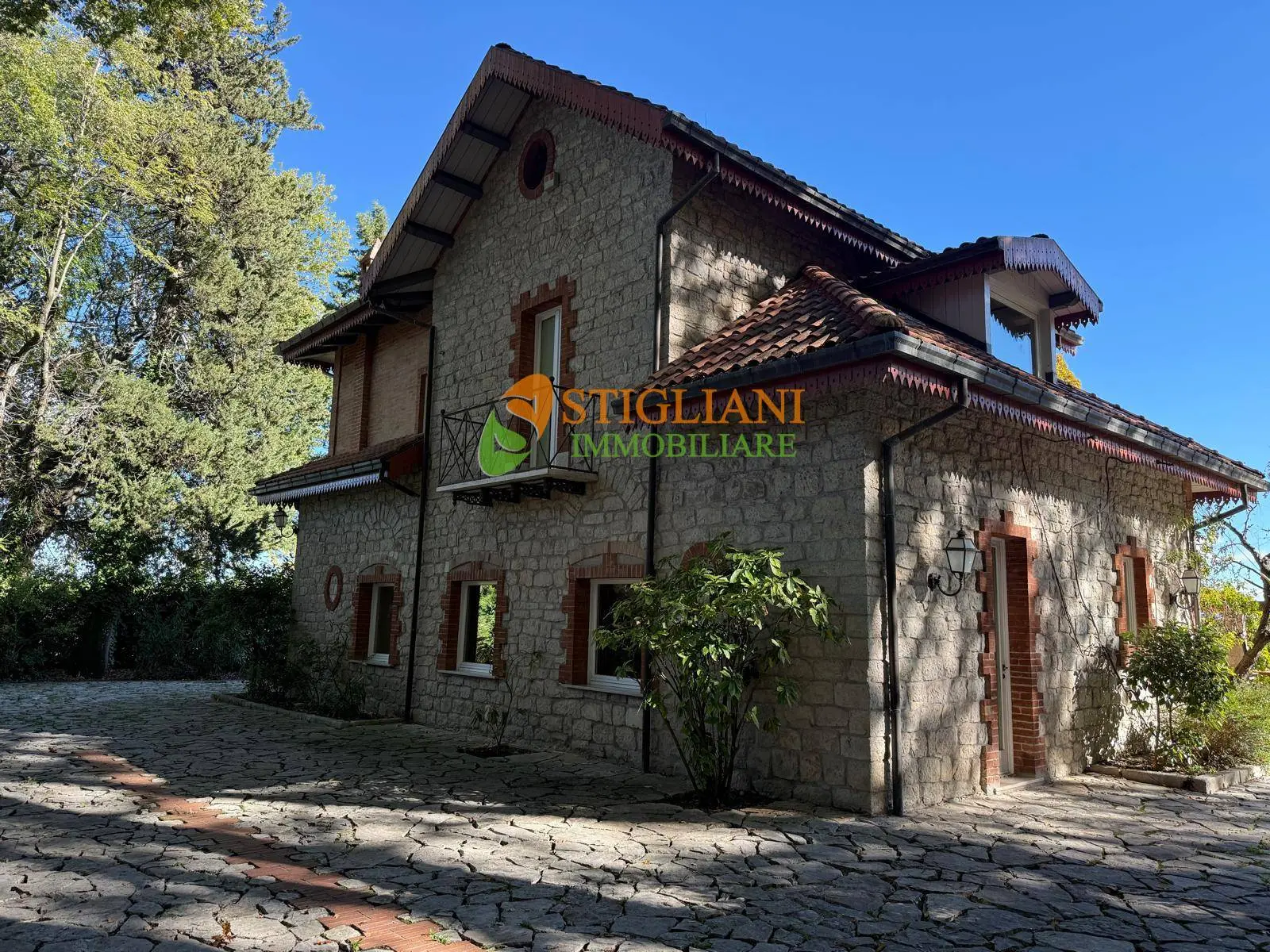 Immagine per Villa in vendita a Campobasso Viale Principe di Piemonte 