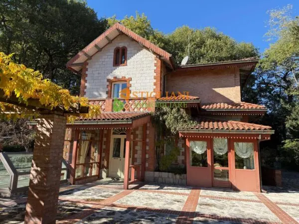 Villa viale Principe Di Piemonte, Campobasso