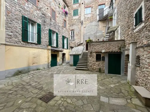Appartamento via Calice, Orco Feglino