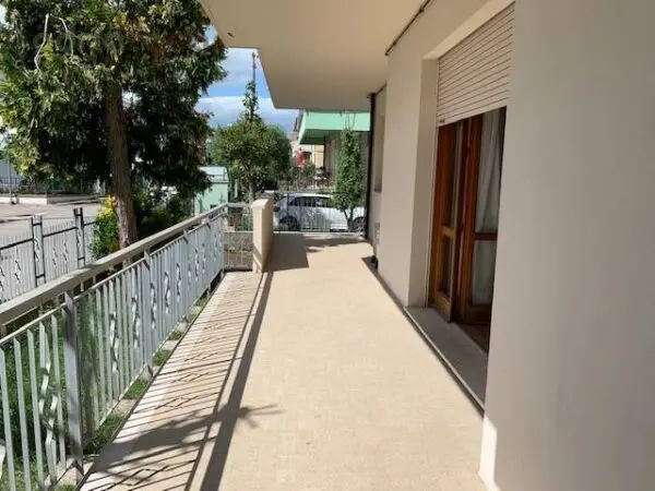Appartamento via Genova, Riccione