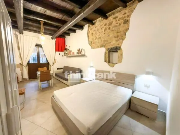 Appartamento via Salomone, Siracusa