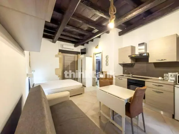 Appartamento via Salomone, Siracusa