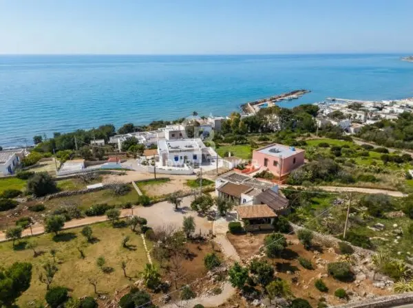 Villa via Giotto, Supersano