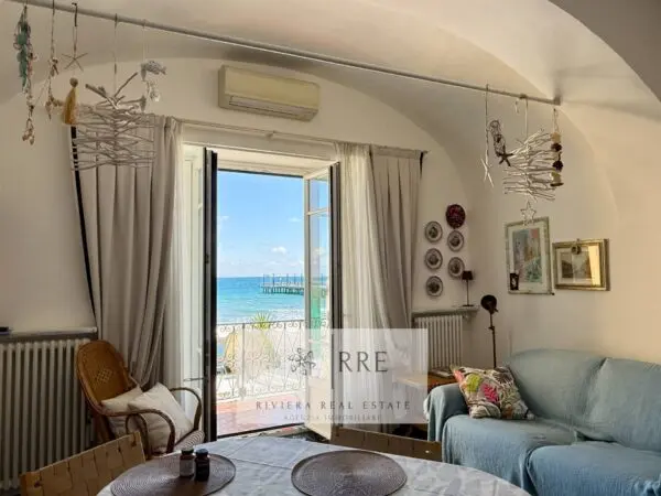 Appartamento via Passeggiata Grollero, Alassio