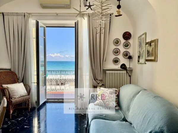 Appartamento via Passeggiata Grollero, Alassio