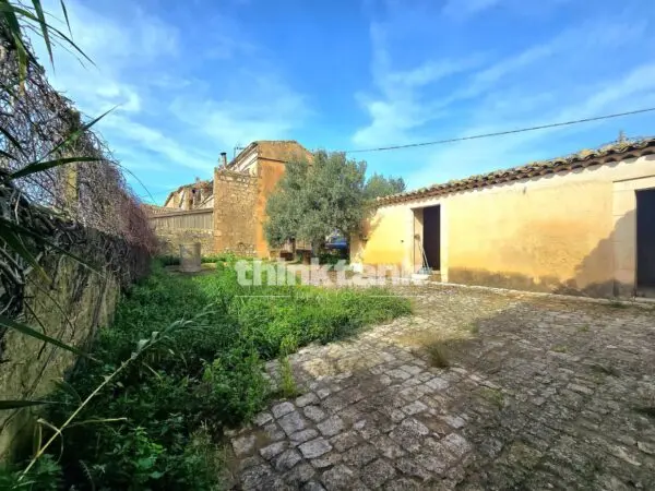 Casa Indipendente strada Provinciale 37, Scicli