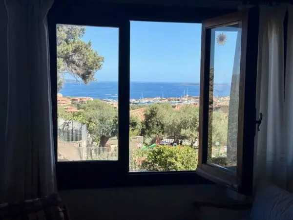 Appartamento via Aldia Manna 9, Padru