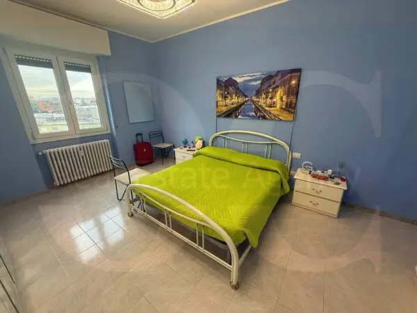Appartamento via 4, Milano