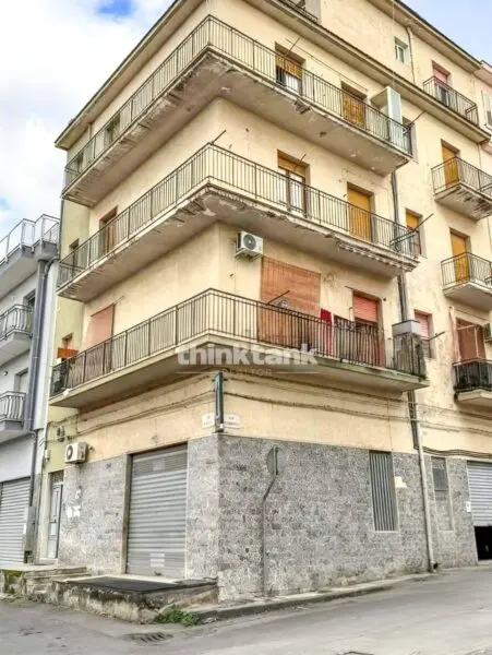 Appartamento piazza Del Popolo, Lentini