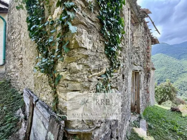 Rustico/Casale Case Soprane Fraz. Acquetico, Vessalico