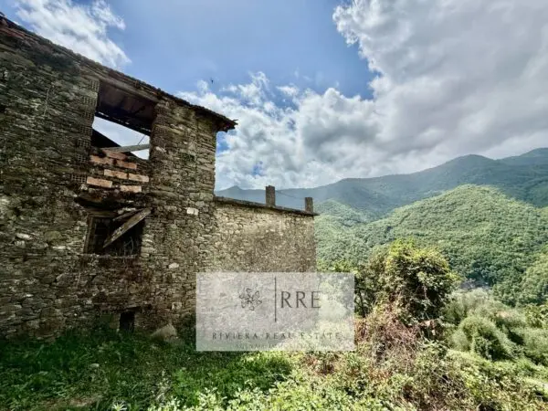 Rustico/Casale Case Soprane Fraz. Acquetico, Vessalico