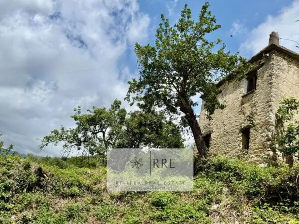 Rustico/Casale Case Soprane Fraz. Acquetico, Vessalico