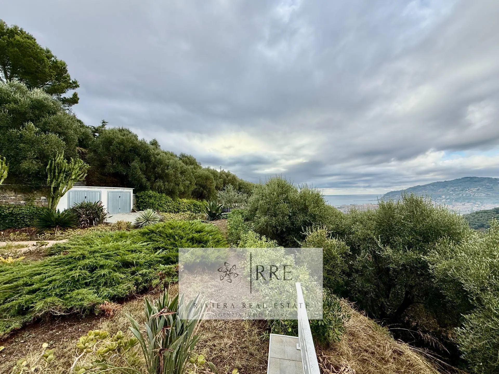 Immagine per Villa in vendita a Diano San Pietro via degli Ulivi 