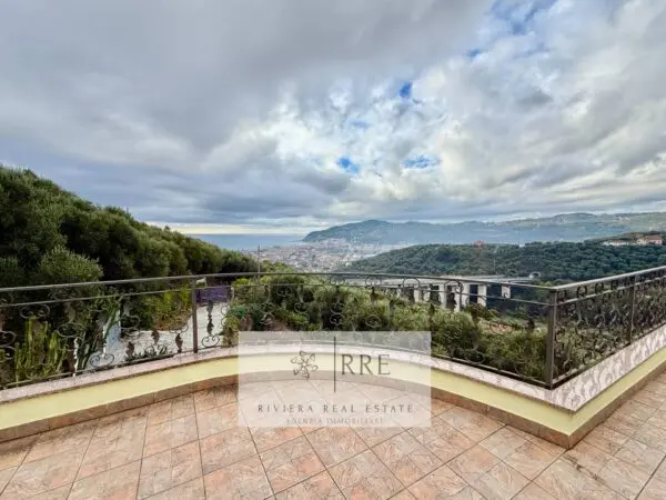 Villa via Degli Ulivi, Diano San Pietro