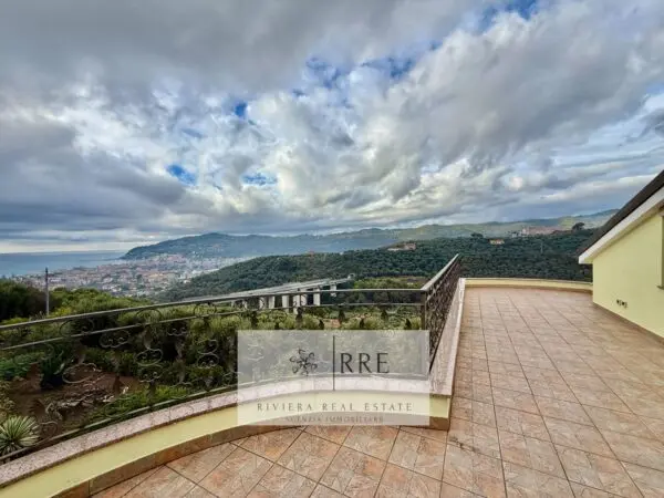Villa via Degli Ulivi, Diano San Pietro