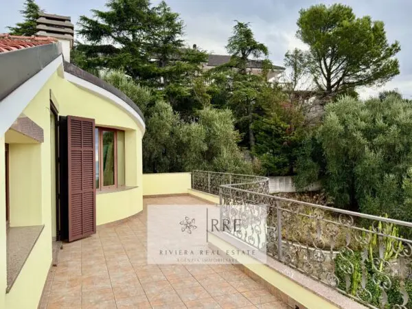 Villa via Degli Ulivi, Diano San Pietro