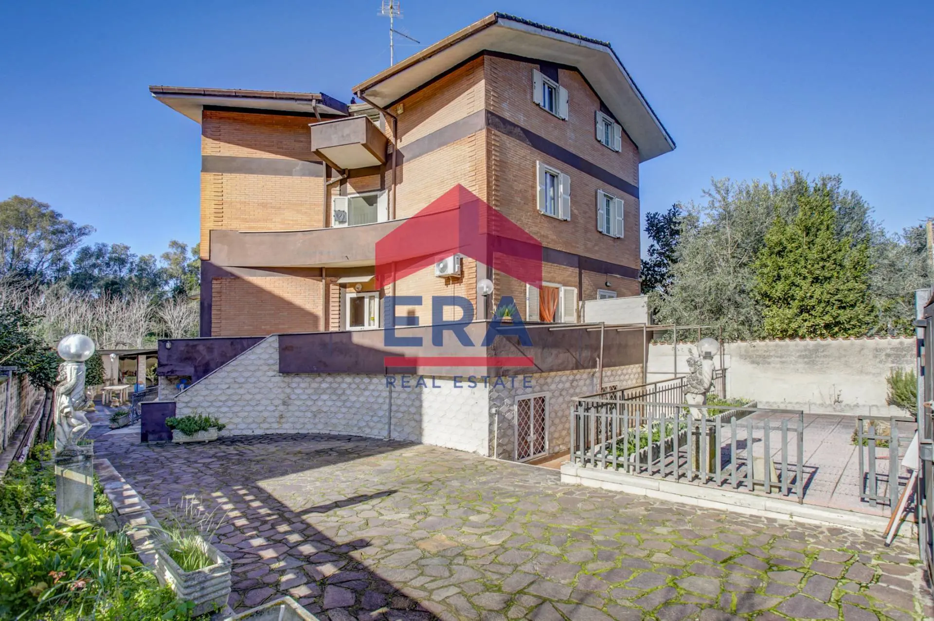 Immagine per Villa in vendita a Roma Via Del Fosso Di Tor Pagnotta 109