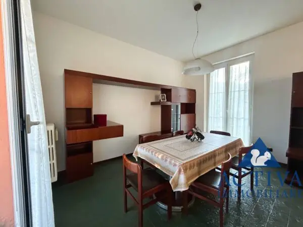 Villa via Giovanni Pascoli 93, Olgiate Olona