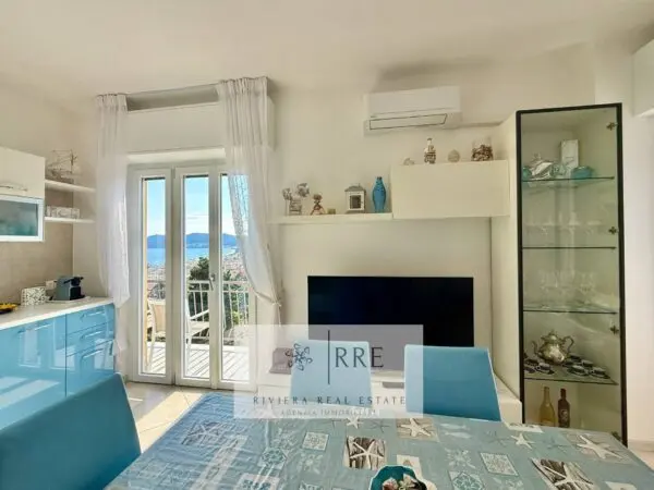 Appartamento via Rangè, Alassio