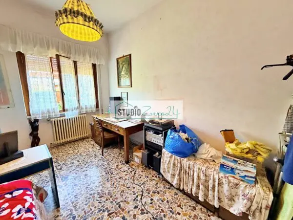 Villa via Sceltino, Seravezza