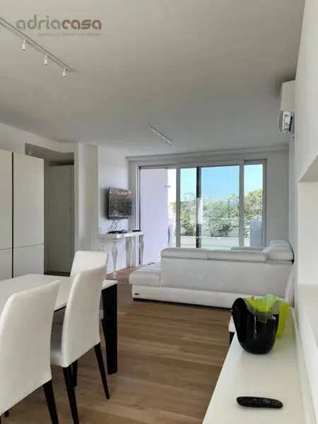 Appartamento viale Emilia, Riccione