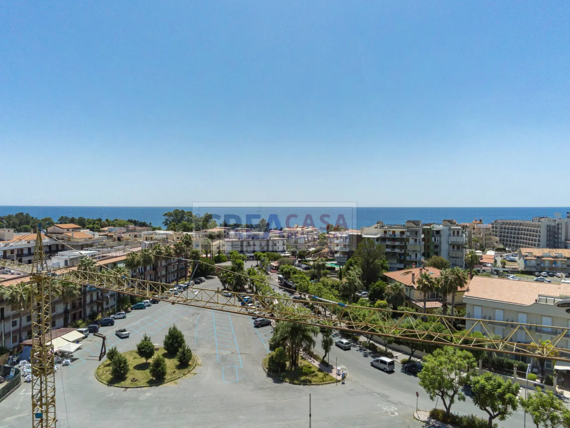 Immagine per Box / Posto auto in vendita a Giardini-Naxos VIA DIONISIO 