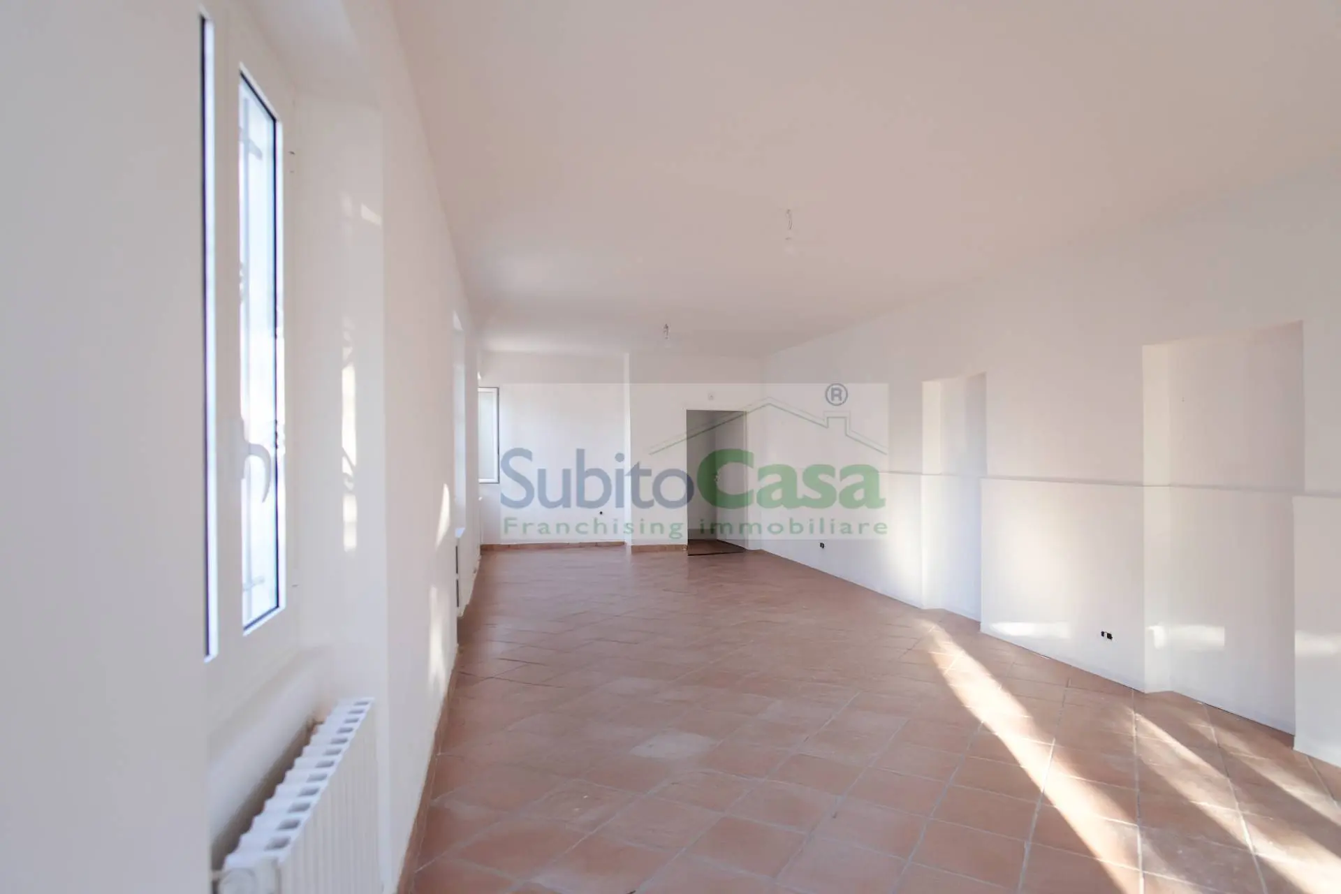 Immagine per Locale Commerciale in affitto a Chieti Via Dei Vestini 114