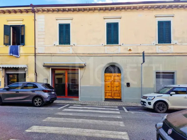 Immagine per Capannone in affitto a Collesalvetti via Roma