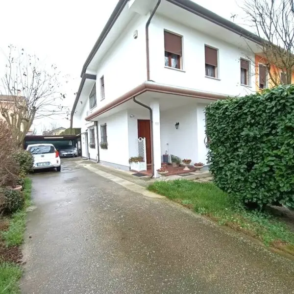 Villa Bifamiliare 95, Bosaro