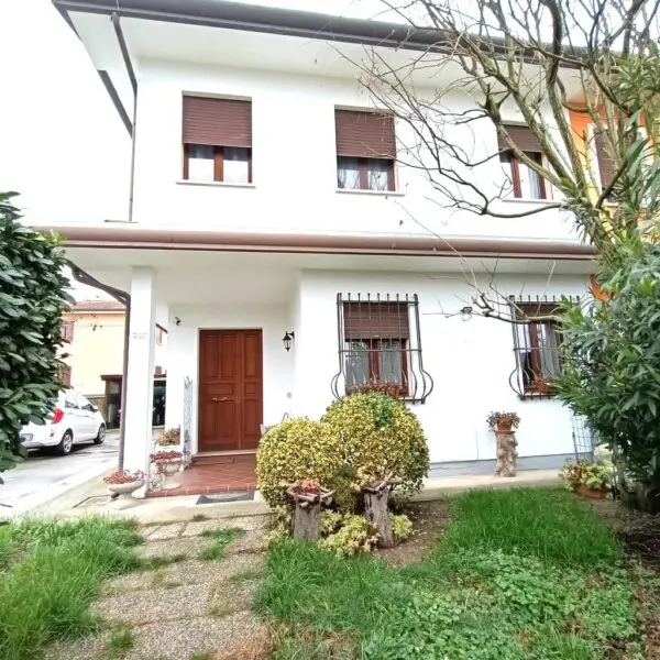 Villa Bifamiliare 95, Bosaro