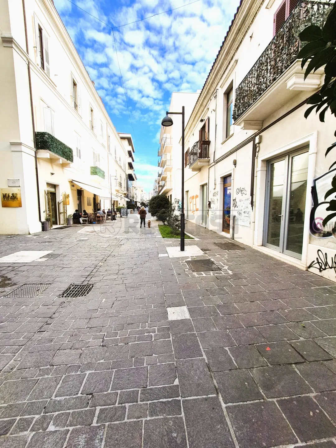 Immagine per Locale commerciale in affitto a Pescara via Roma
