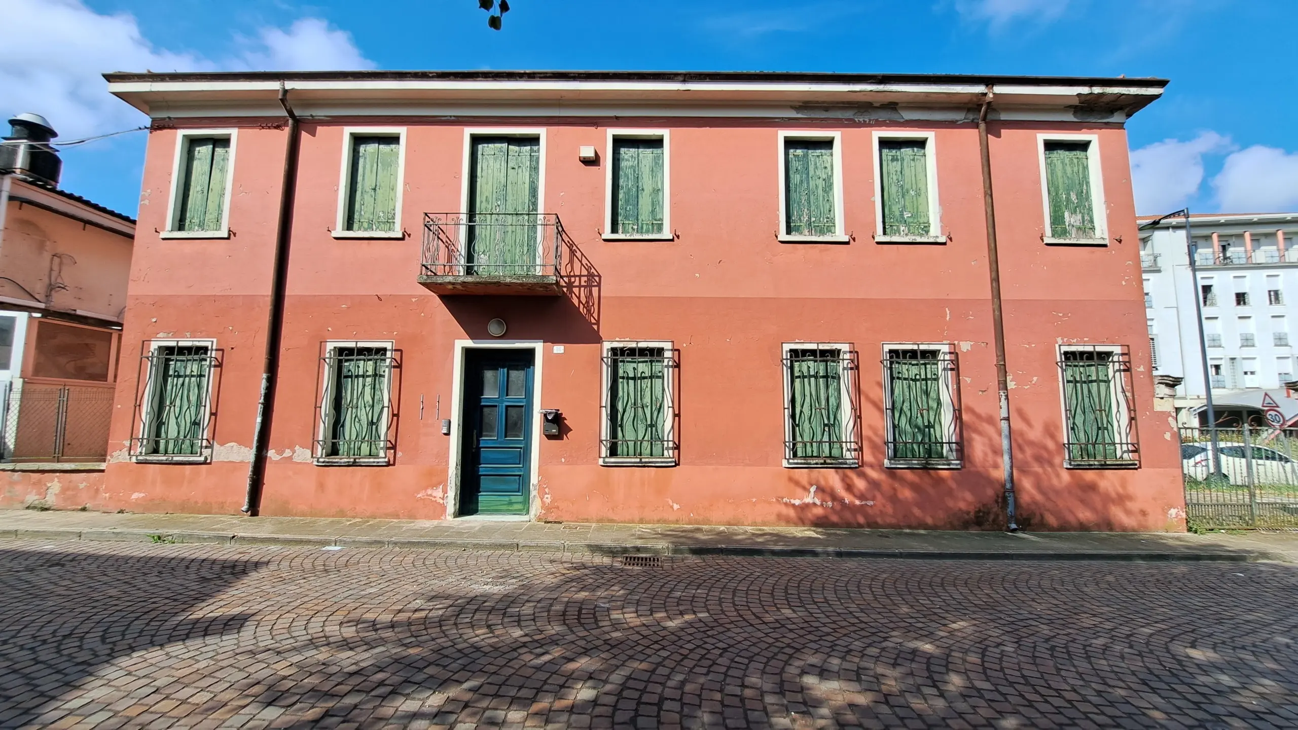 Immagine per Villa in vendita a Rovigo via Nicola Badaloni