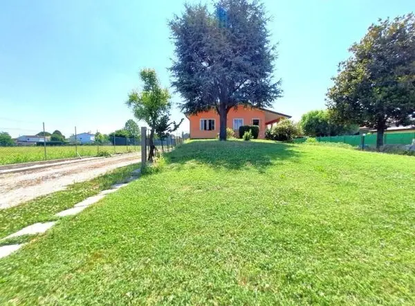 Villa via Volturno 10, Rovigo