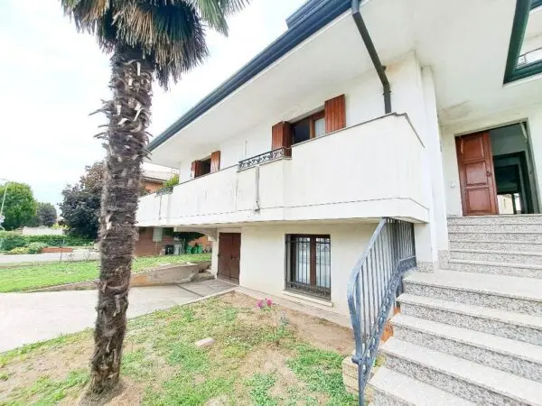 Villa 632, Costa Di Rovigo