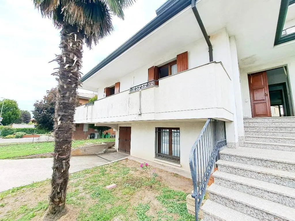 Immagine per Villa in vendita a Costa di Rovigo 632