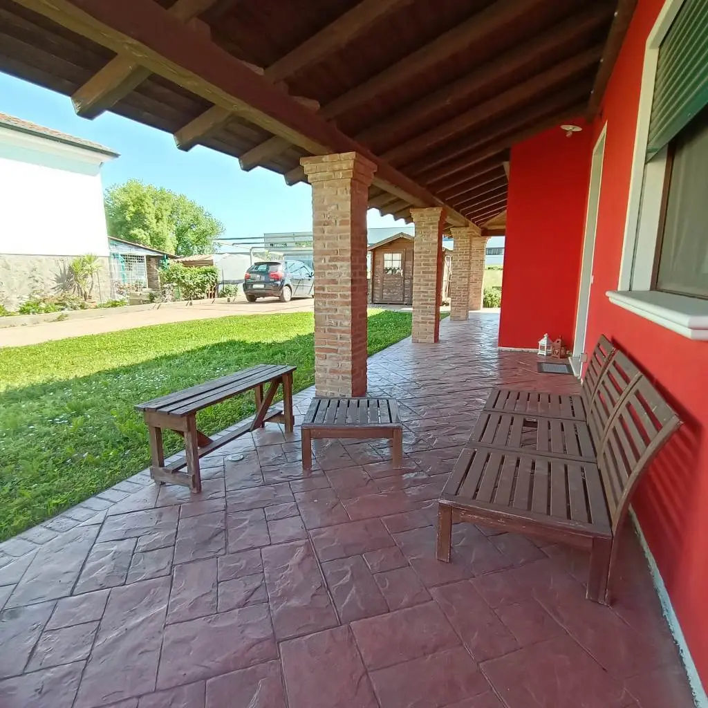 Immagine per Villa in vendita a Rovigo via Bezzecca 1